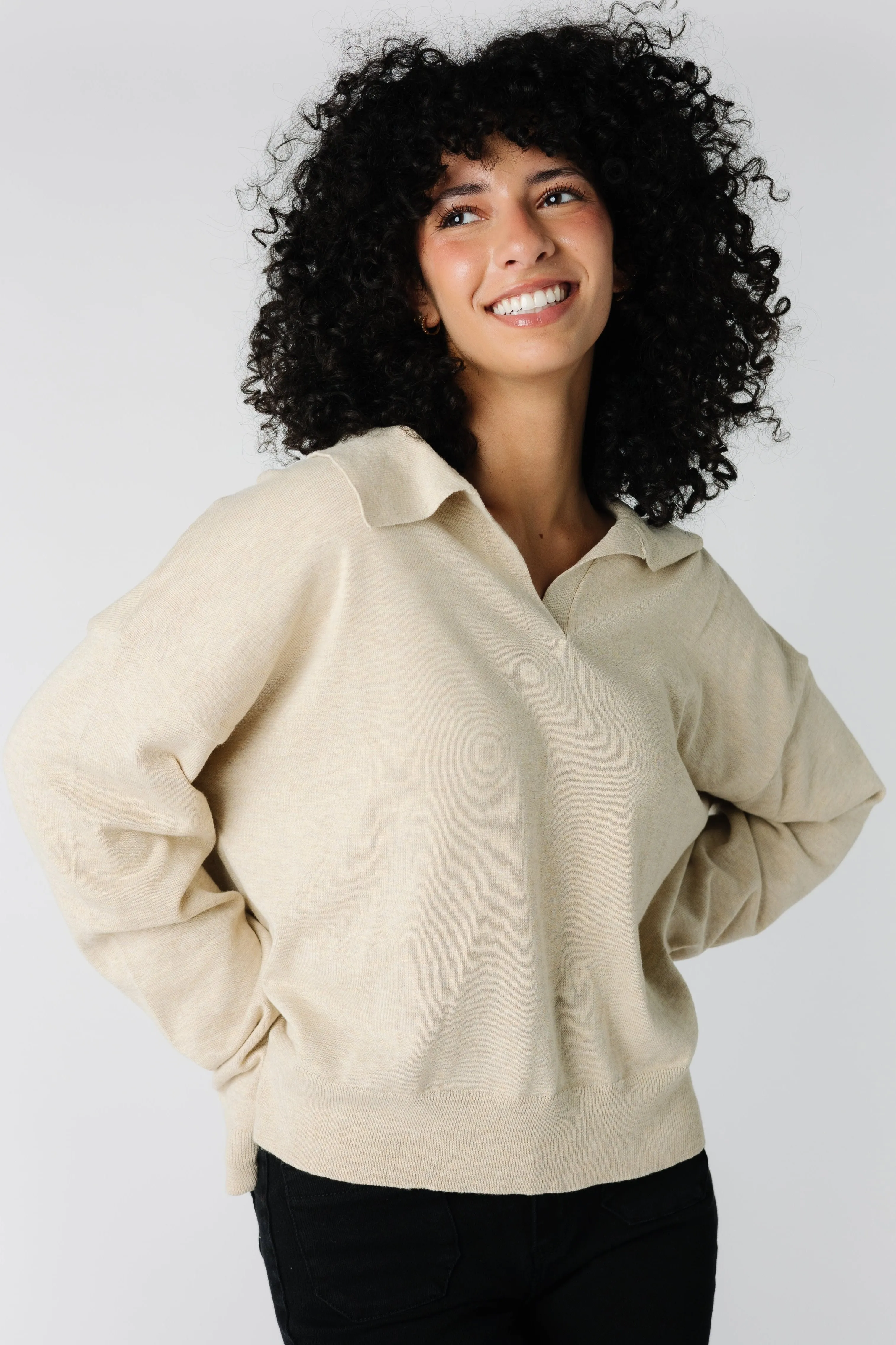 Lila V-Neck Collar Pull Over Sweater