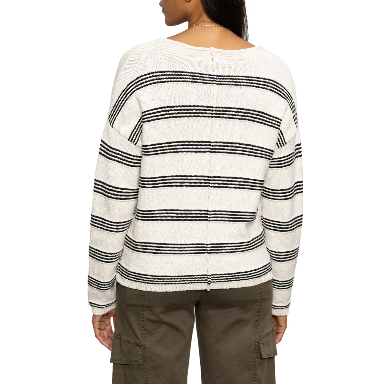 STRIPED EASY V-NECK SWEATER